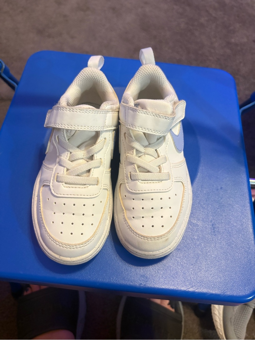 Kids Nike White Athletic Sneakers with Hook-and-Loop Strap